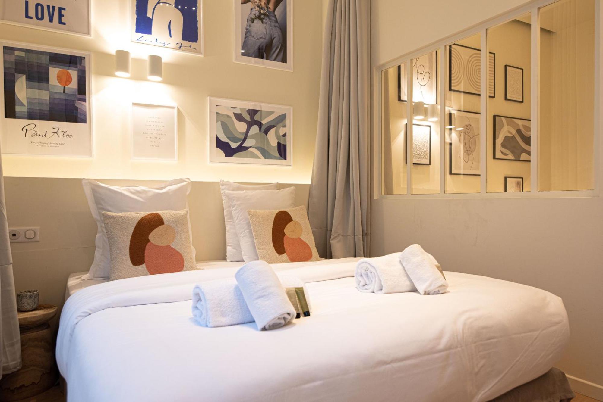 Amazing Flat In Champs Elysees. Appartement *