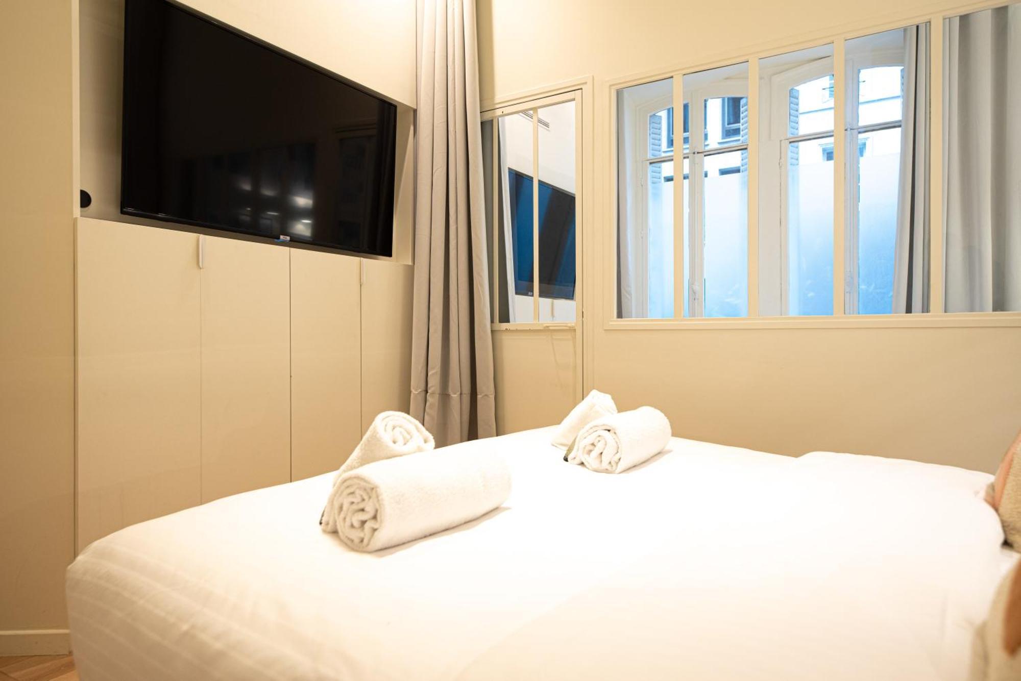 Appartement Amazing Flat In Champs Elysees. Parijs