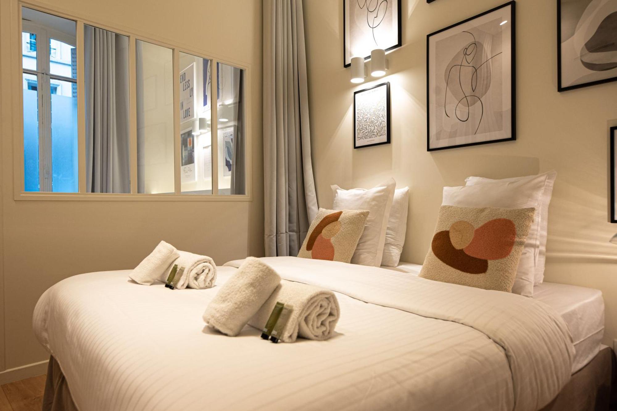 Amazing Flat In Champs Elysees. Appartement Parijs