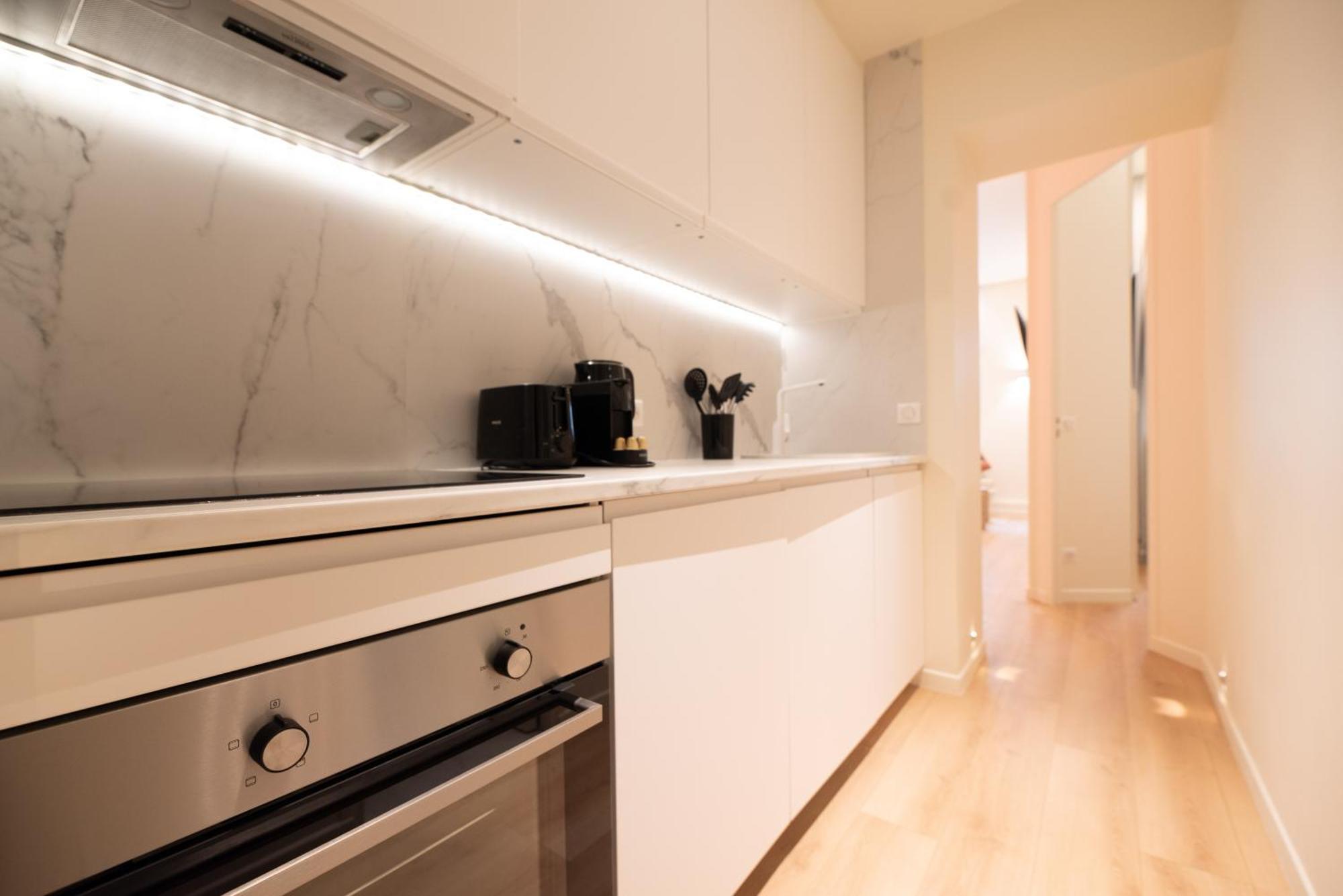 Appartement Amazing Flat In Champs Elysees. Parijs