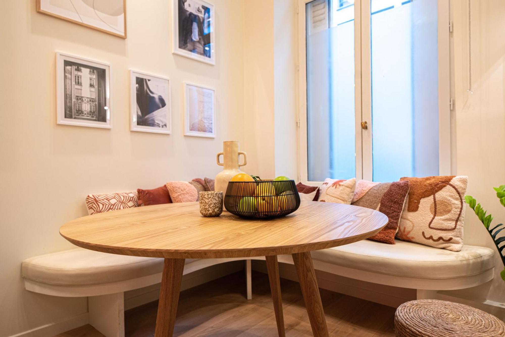 Amazing Flat In Champs Elysees. Appartement *